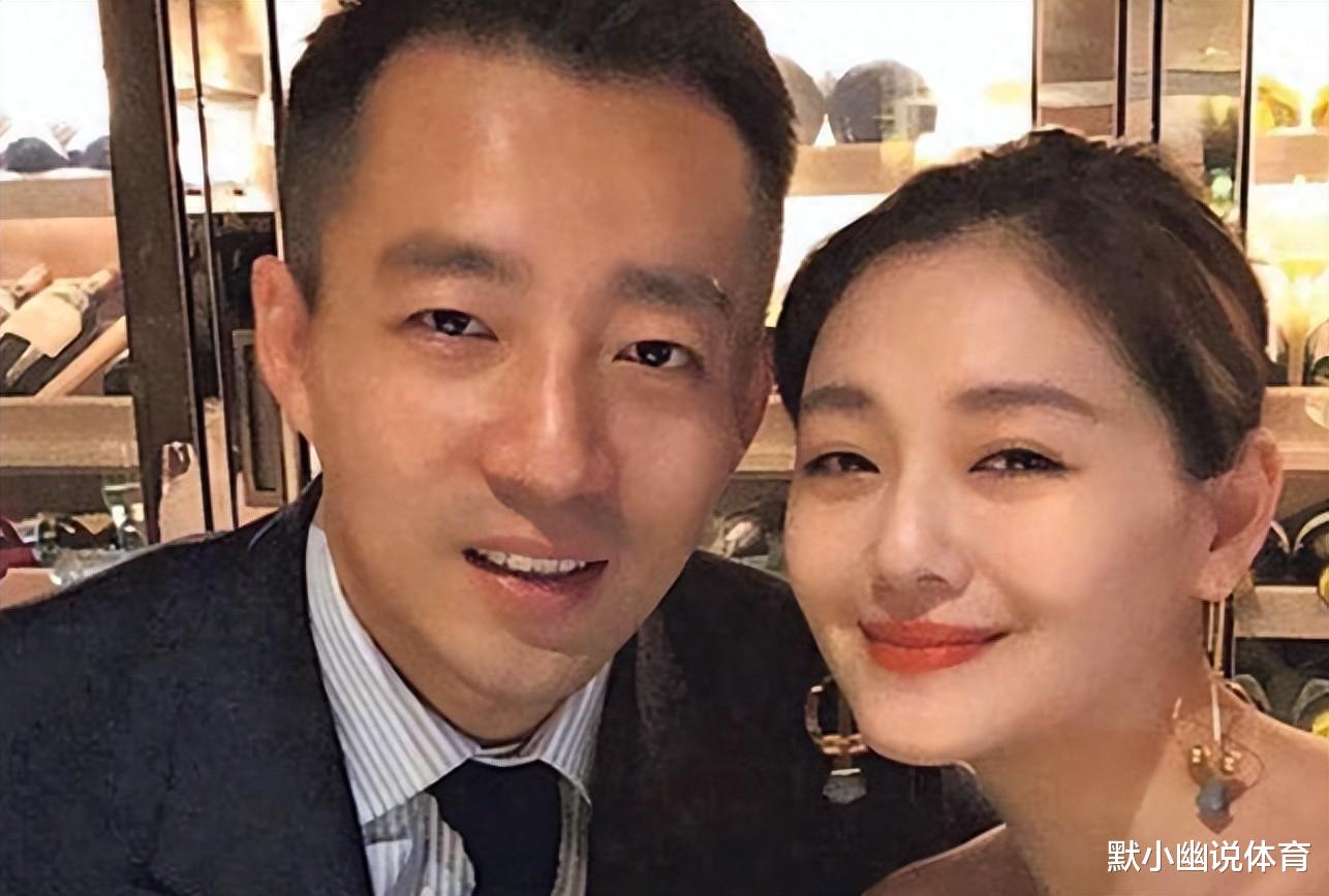 大S为何非弄的好像没汪小菲的钱就活不了？看网友的评论！我懂了