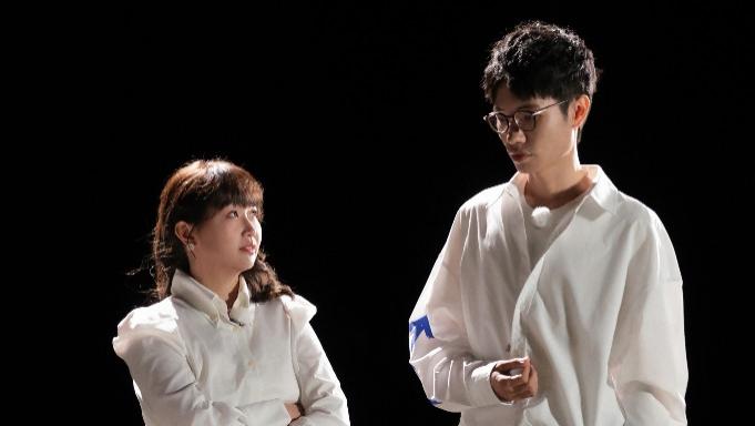 卖熏鸡卖青团，付费才能抢鲜看，芒果TV靠麦琳挣了多少钱？