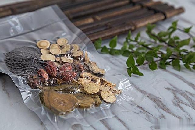 脾胃湿热、肝胆湿热、大肠湿热、膀胱湿热,有何区别?一次讲清楚