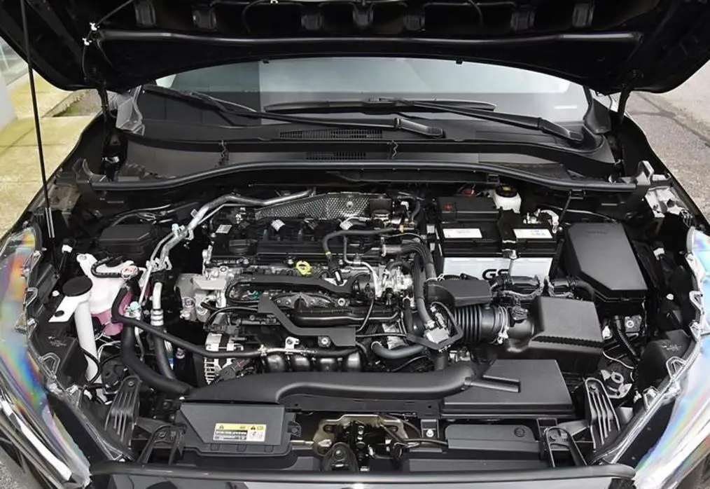 丰田全新SUV上市！2.0L、10AT，9万起售还带L2智驾，性能秒杀同级