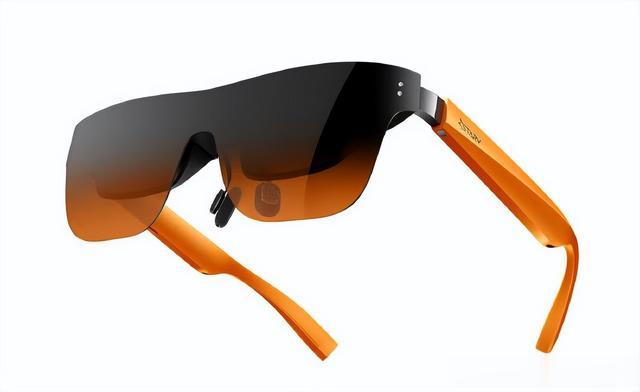 华为刚发的6万元电视，网友直言不如魅族眼镜，188寸大屏体验太爽