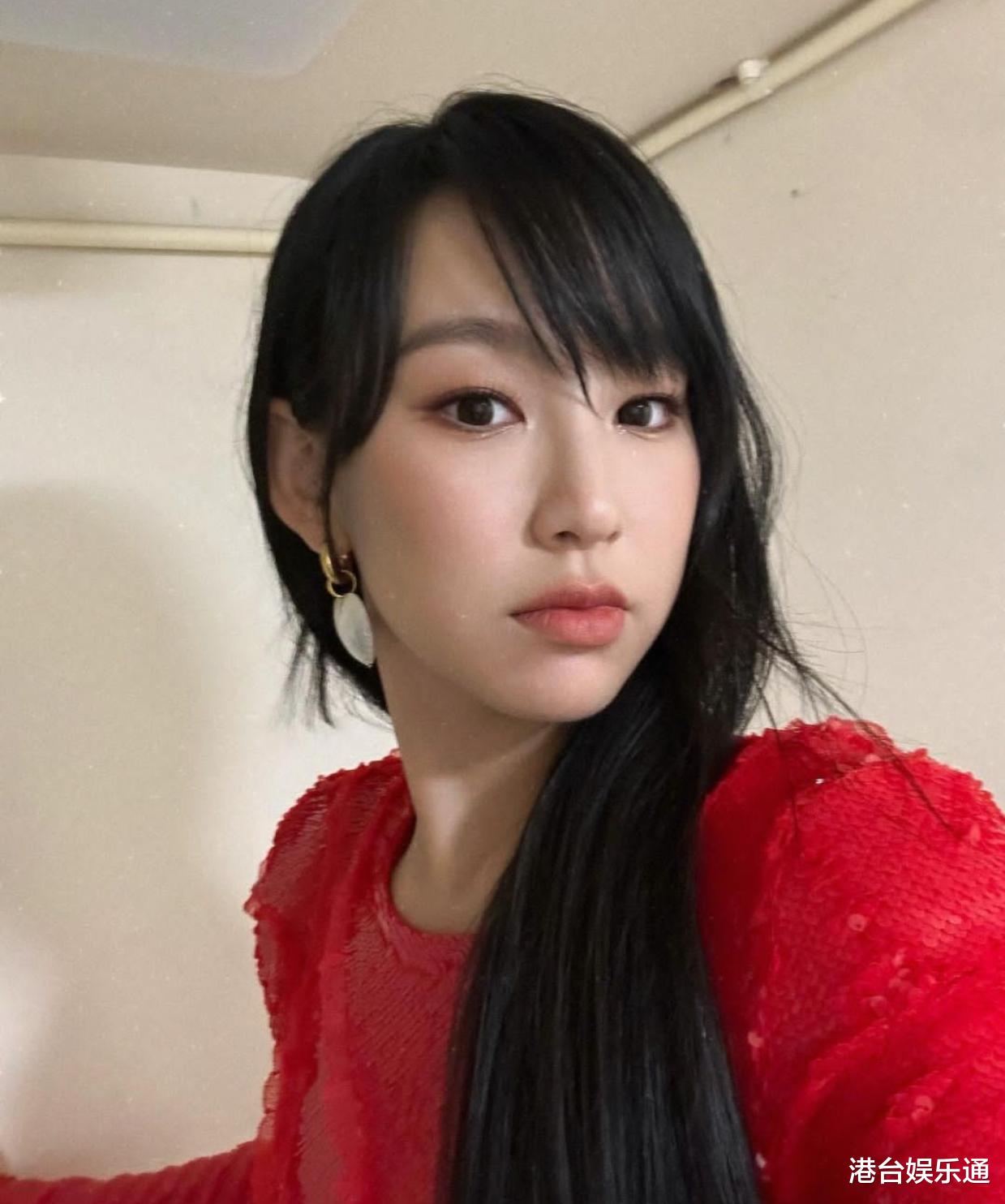 浅谈TVB歌手炎明熹离巢传闻:合则皆大欢喜,分则两败俱伤