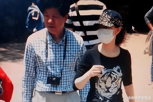 隐退11年,一张照片暴露宋祖英“真实处境”:再不回去我就没家了