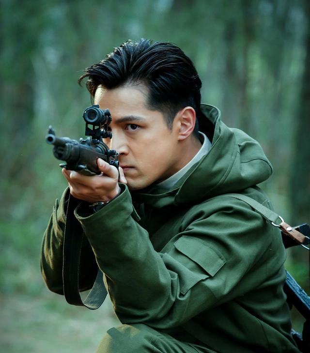 成毅如果没点演技,在这组金牌配角面前还真会被秒成渣