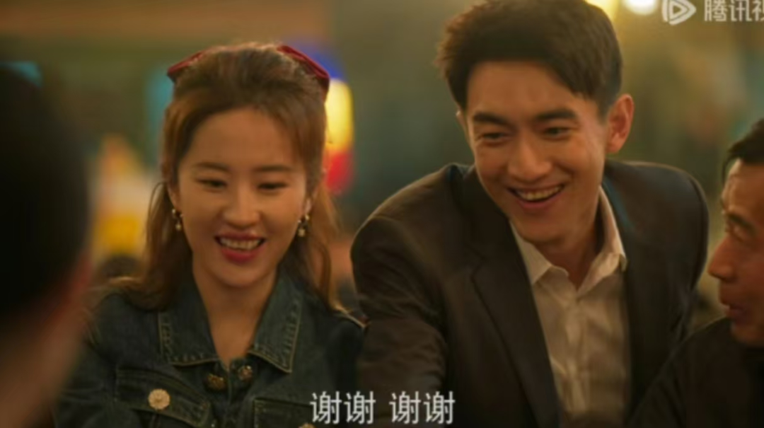 玫瑰婚前早已和庄国栋滚了床单,那么保守且怨念深重的方协文为什么一点儿也不介意