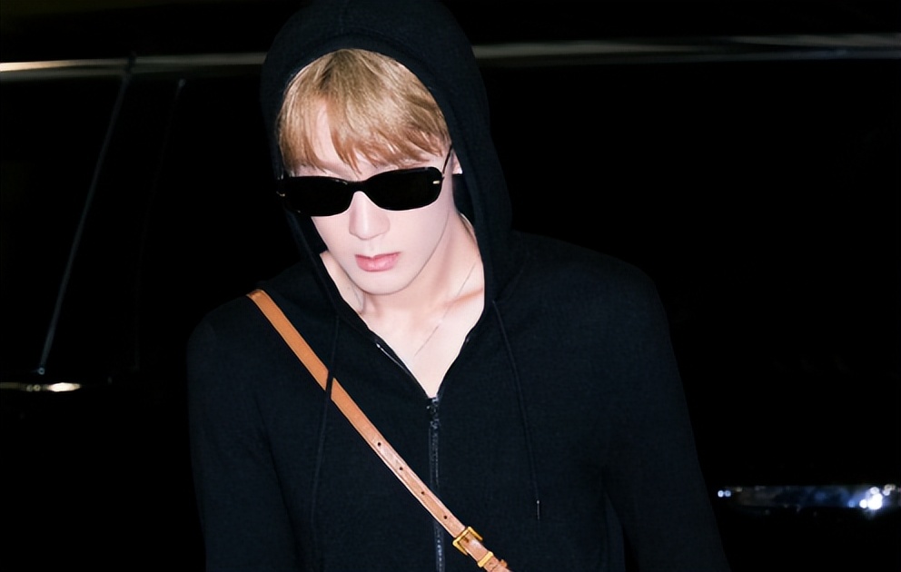 刘亦菲“又油又壮”到底算不算第一美女?看她和赵露思的同框就有答案