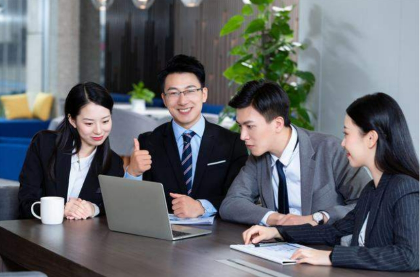 我请了一天假,饮水机没水,同事们宁愿点下午茶和渴着,也要等我回去换