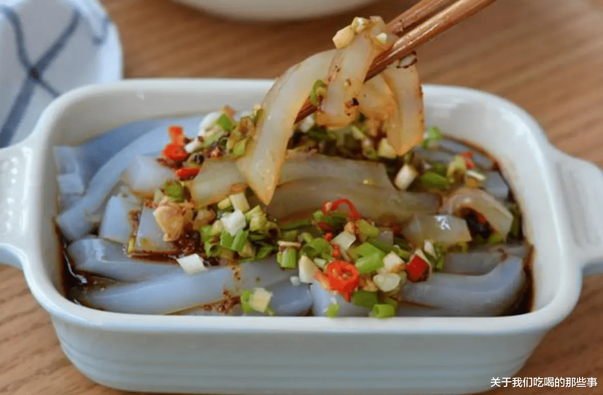 1碗淀粉6碗水,教您自制凉粉,滑嫩清凉无添加,想吃不用出去买了