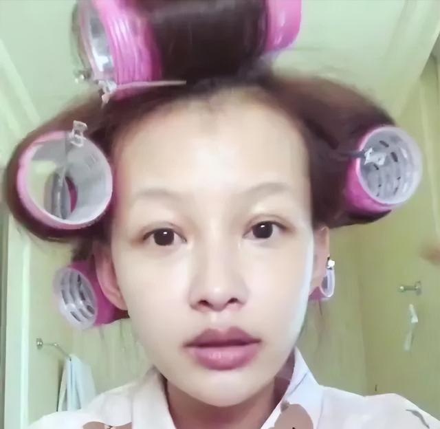 素颜无人识的8位女星,带妆个个貌美如花,卸妆:大姐你是谁