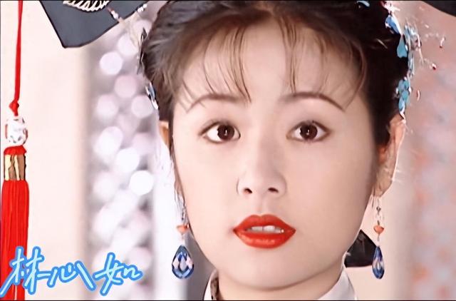 满嘴龅牙却美到惊人的女星，王祖贤周海媚上榜，你的童年女神在吗