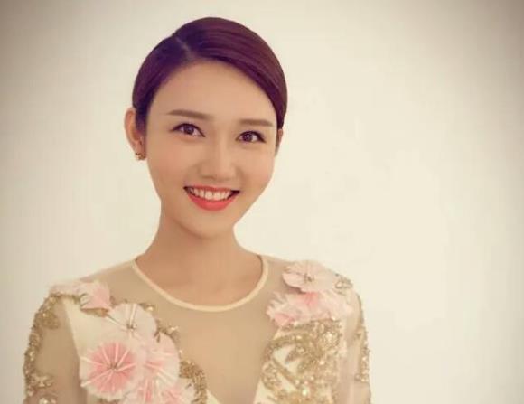 “央视穷鬼”龙洋：没车没房，择偶标准高到离谱，如今怎么样了