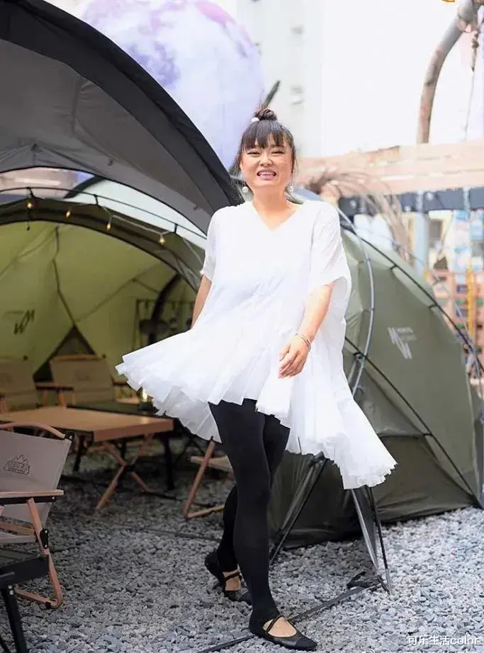 “细细粒”瘦身靠抽脂同食药？赘肉松弛仲被曝卖假嘢，流泪公开体检报告，力证自己好健康～