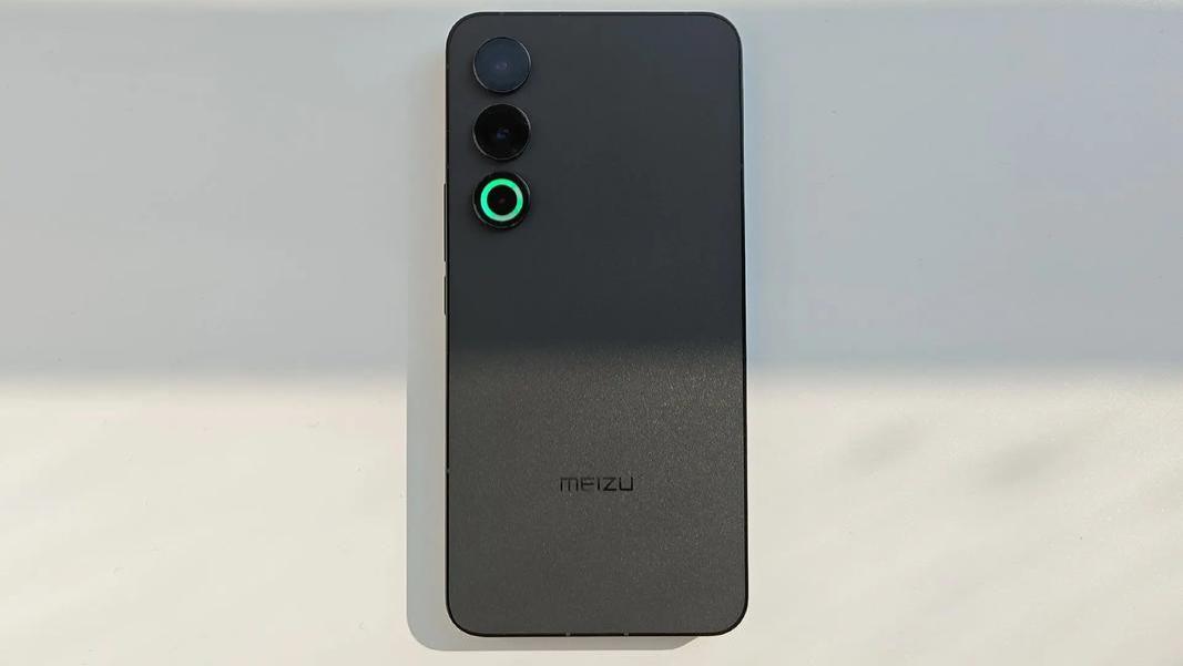 魅族果断“发飙”，16GB+512GB跌至2345元，顶配旗舰售价更亲民了