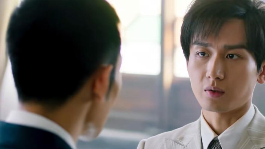 《深潜》：云弘深上演谍中谍揪出内鬼，柯靖平彻底藏不住，闻夜鸣深陷危机