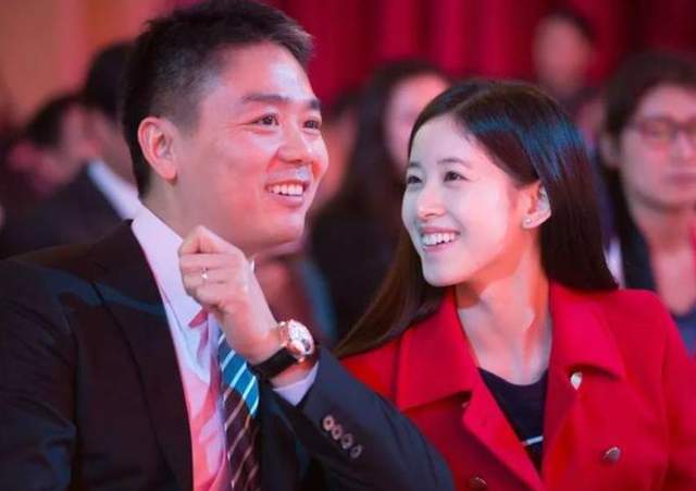 一个奇怪的现象:半导体CEO都是老年人,互联网CEO均是年轻人