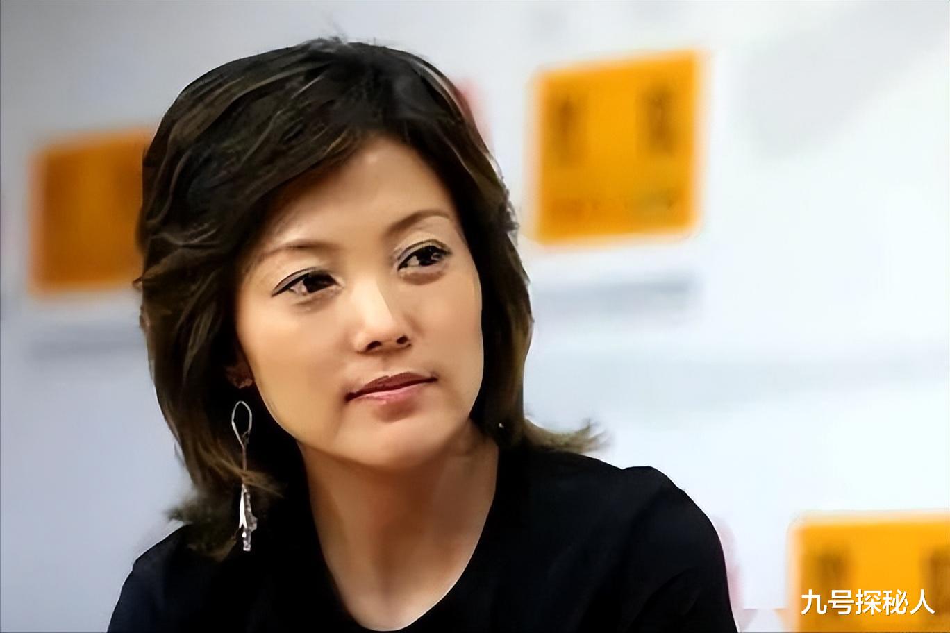 她曾红过杨钰莹,却和逃犯同居三年身败名裂,如今50岁无人敢娶