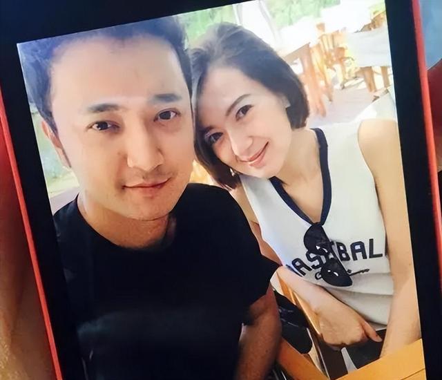 尼格买提:事业不顺,婚姻崩溃后,母亲又身患重病,人生将如何?