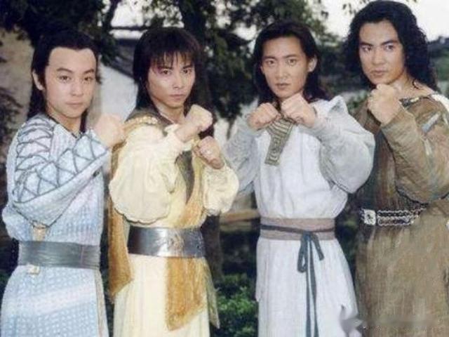 释小龙何洁分手13年后,一个身家过亿,一个捉襟见肘