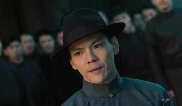 巨亏2亿,上映一天就被判死刑,“武侠之王”徐浩峰也救不了向佐