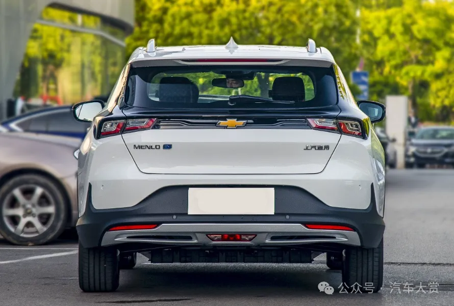 从19万降到9万,雪佛兰成“价格屠夫”,2.8秒加速,看啥比亚迪