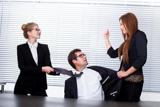 真心建议!职场排挤,你不可不知的反击技巧