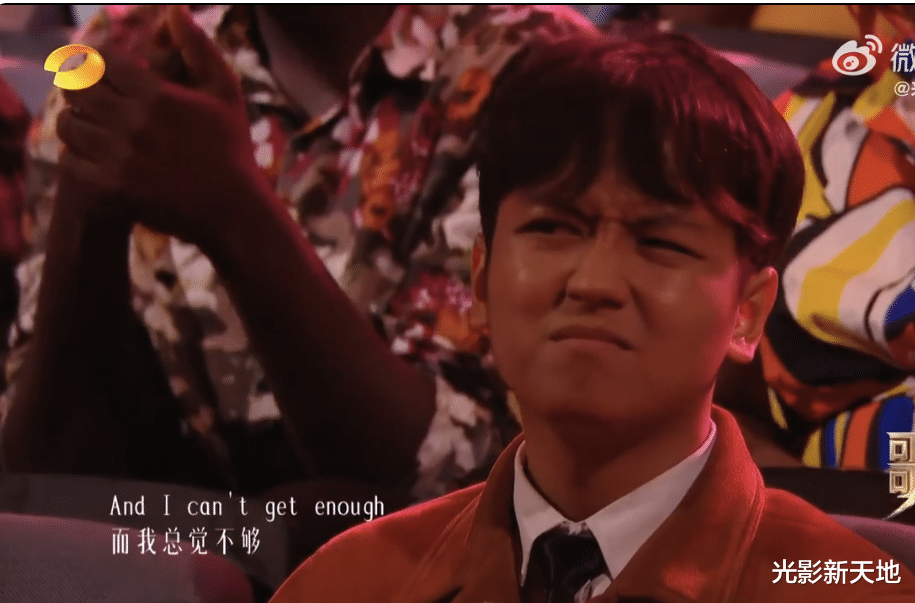 那英|《歌手》洋人开口跪，观战间孙楠黄宣表情太真实，那英活该垫底