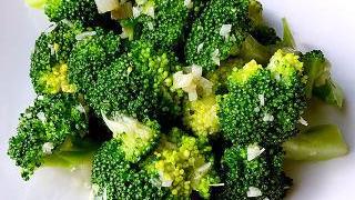 食材|食欲大开的除夕夜：这8道硬菜助你度过美食之夜！