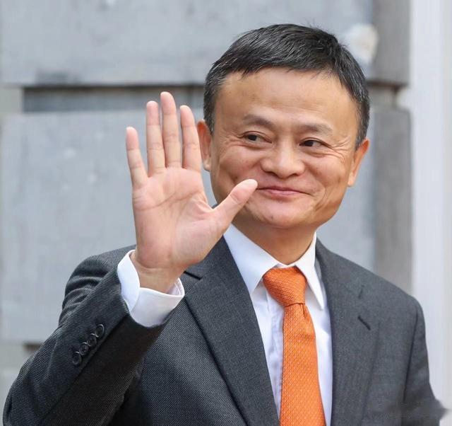 十万恶评,从马爸爸到吸血鬼,马云的名声是如何崩塌的?