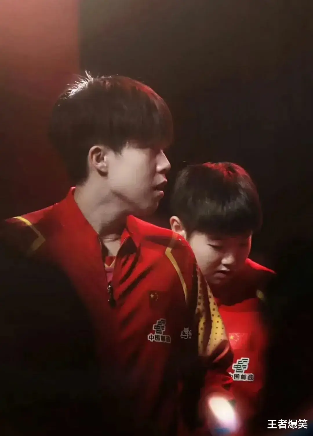 大头霸气侧漏呀她想怎么唱，就咋唱唱成什么样我都给拉回来