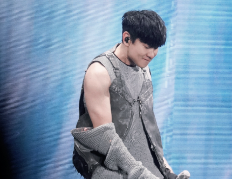 突发!林俊杰杭州演唱会多人被抓,保安遭冒充,观众无票进入