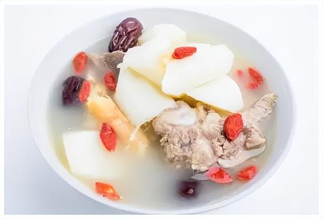 俗话说:“春天一碗汤,胜过良药方”,这6道春季汤不要错过