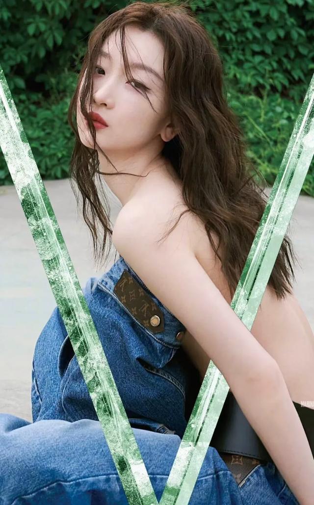 周冬雨,写真大片,你绝对没有看过