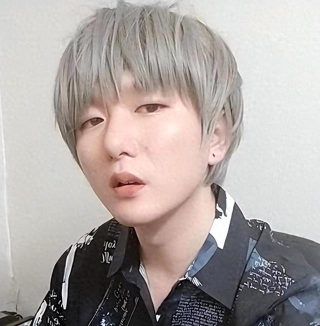 著名导演炮轰贾玲:你的电影江郎才尽了,永远比不上张艺谋