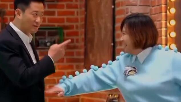 近35亿收官，网友却骂声一片？贾玲终究没能成为“女版吴京”