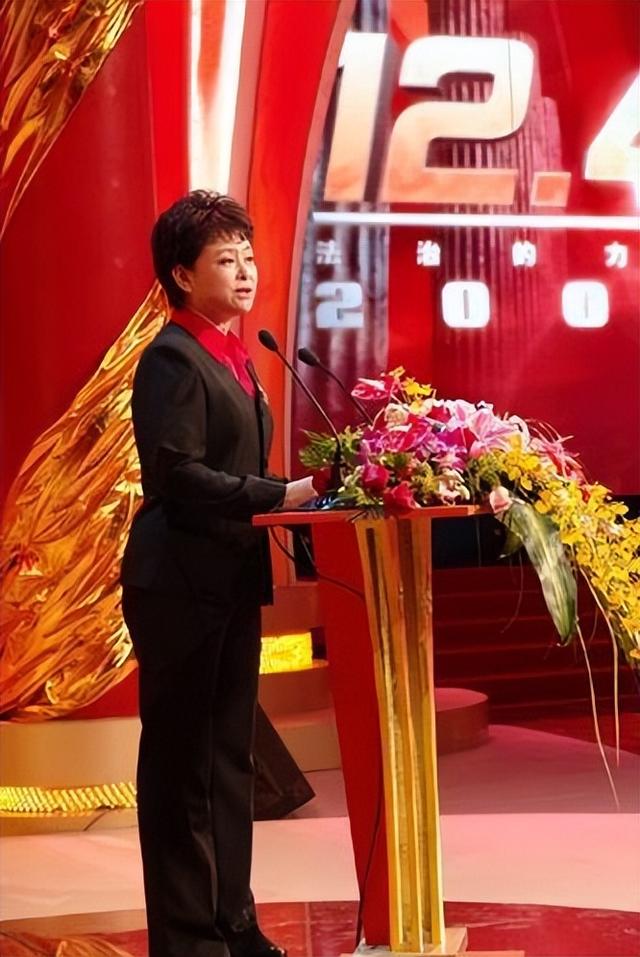 央视肖晓琳:退休5个月后死在美国儿子家中,临终前留下26字遗言