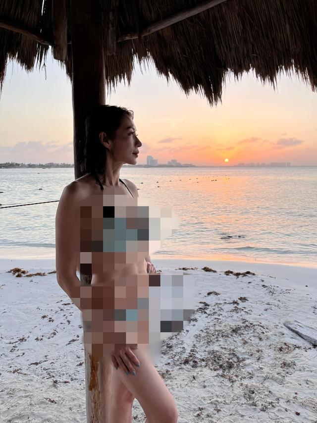 《唐伯虎点秋香》53岁冬香曝近况，晒近照秀好身材，状态不输巩俐