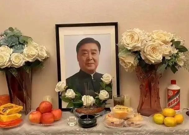 相声界传奇父子同一天去世,50年后天堂再聚首,是巧合还是命运?