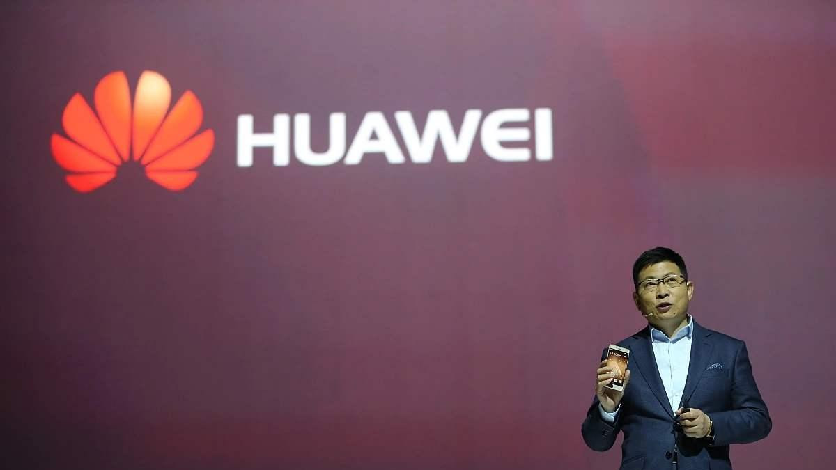 华为海思突然宣布！不等光刻机了，直接转型屏幕芯片