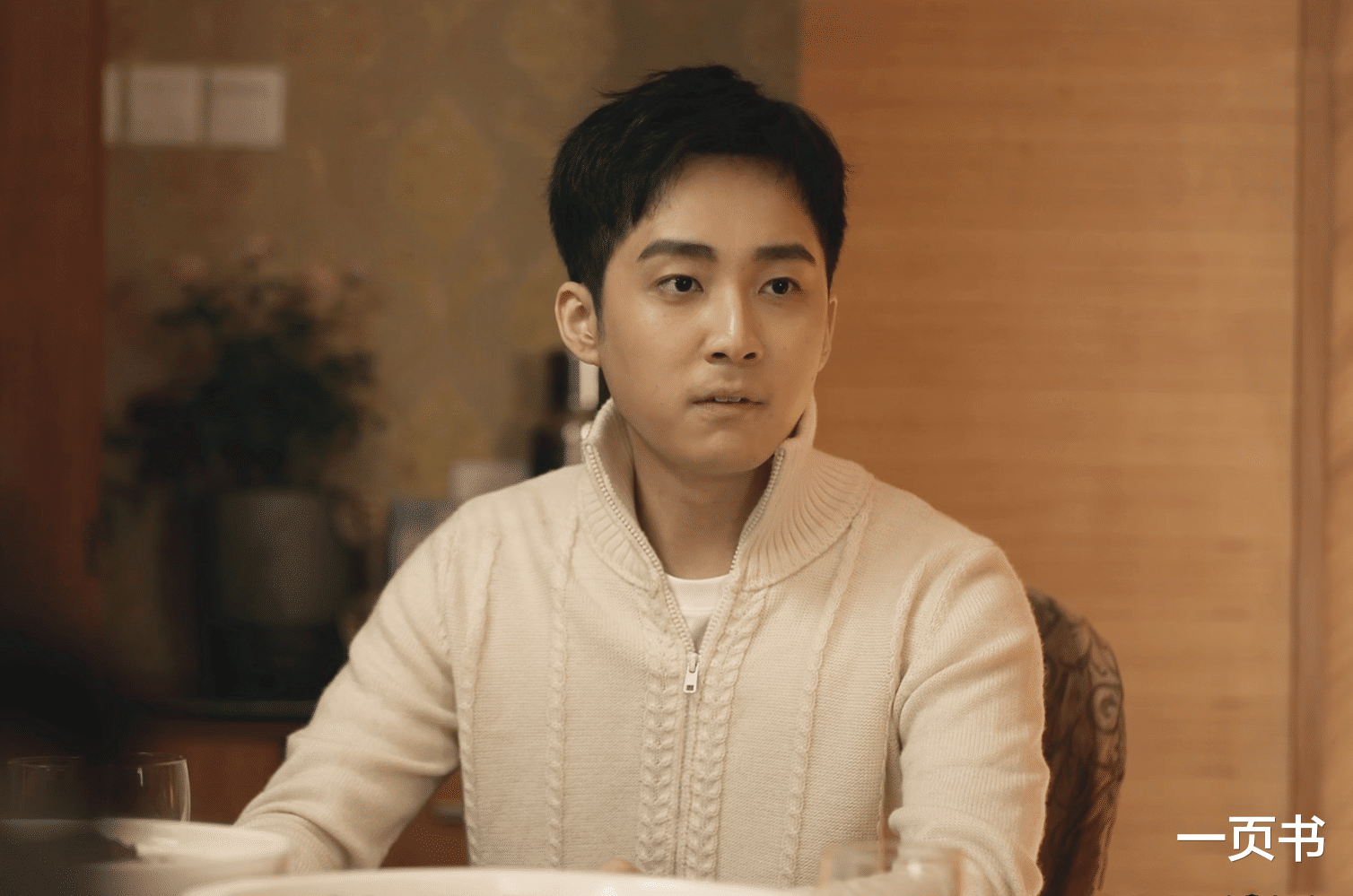 《六姊妹》直到张建国放弃县团级，才知，他和家丽为何被扫地出门