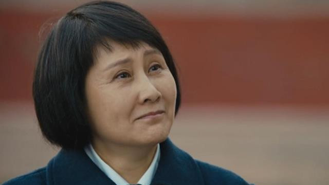 同样是演“女领导”，将宋春丽和张凯丽放在一起，差距就出来了