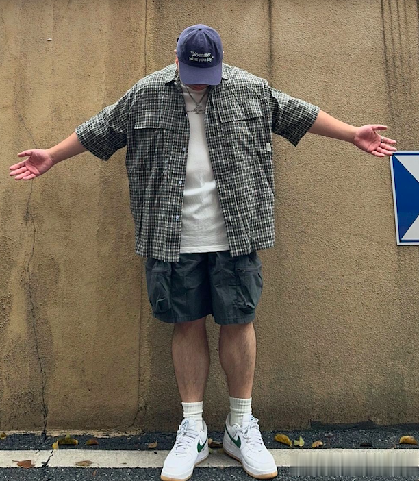 为什么劝中年胖男人:穿得简约、色彩清新、发型干净?看完就懂!