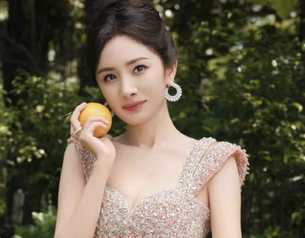 郑爽复出的瓜？杨幂黄了？欧阳娜娜恋情曝光？徐静蕾代孕？杨紫换赛道？