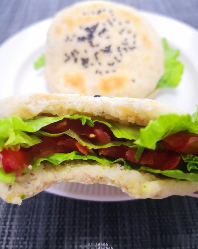 燕麥片這樣做，無(wú)糖無(wú)油個(gè)個(gè)鼓大泡，柔軟好吃又健康，有鍋就能做