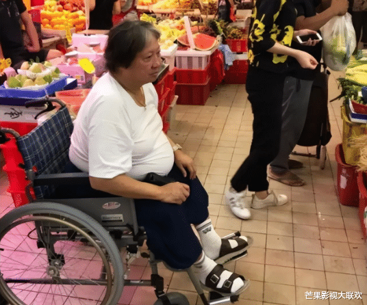 功夫四大之王现状:一个离世,一个患病,一个坐轮椅,他依旧风光