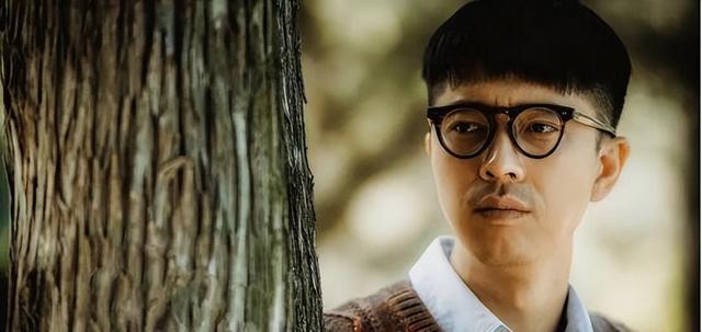 为什么王雷饰演的军长遭到非议,和演员马少骅比较一下,就明白了