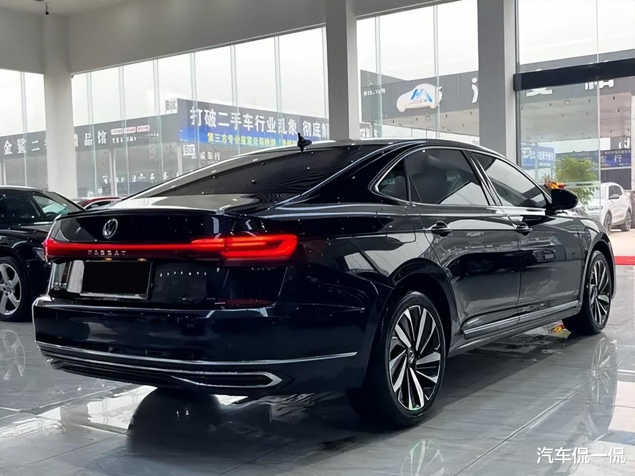 B级车巨降6.5万，14万享220马力7DCT，还瞅啥雅阁凯美瑞