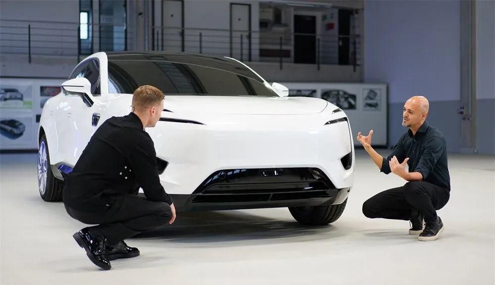 明日来袭！华为+长安“强强联手”！续航里程达1155km，剑指比亚迪！