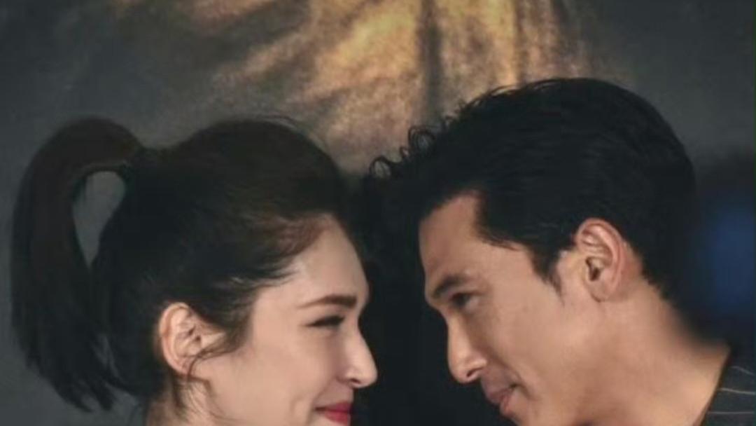 惊爆！邱泽许玮甯牵手合照，恋情正式公开！