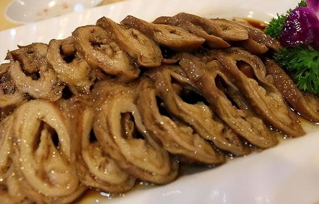 东北人最爱的五大“怪菜”，很多人不敢尝试，你最不能接受哪种？