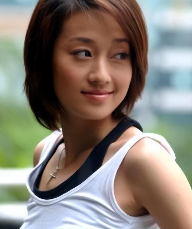 48岁马伊琍官宣喜讯，网友恭喜：离婚五年，终于等到这一天了